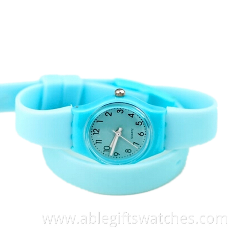 green color watch